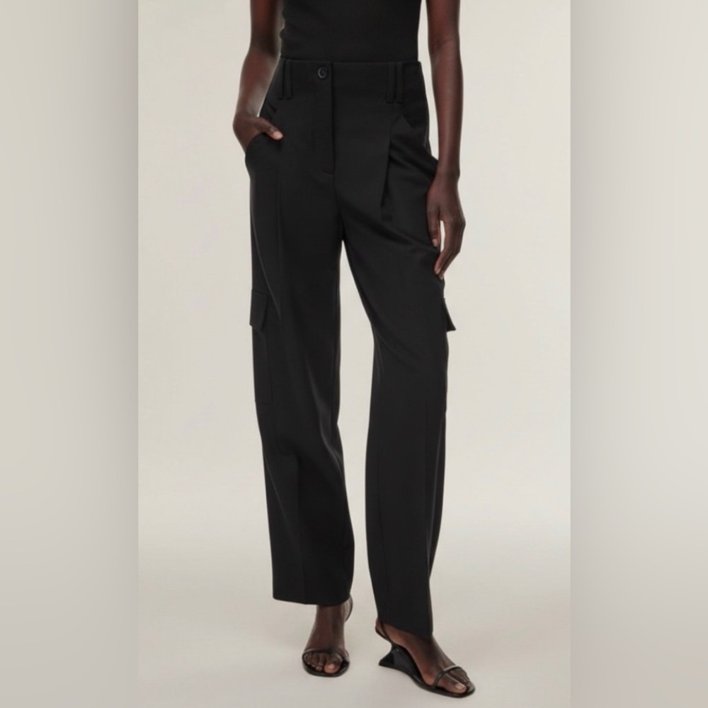 Aritzia Babaton
Roio Cargo Pant Black Straight-Leg Cargo Trousers